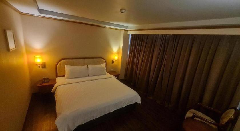 Western Grand Hotel Ratchaburi Ban Bang Kra Luaran gambar