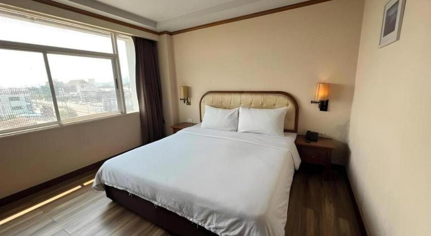 Western Grand Hotel Ratchaburi Ban Bang Kra Luaran gambar